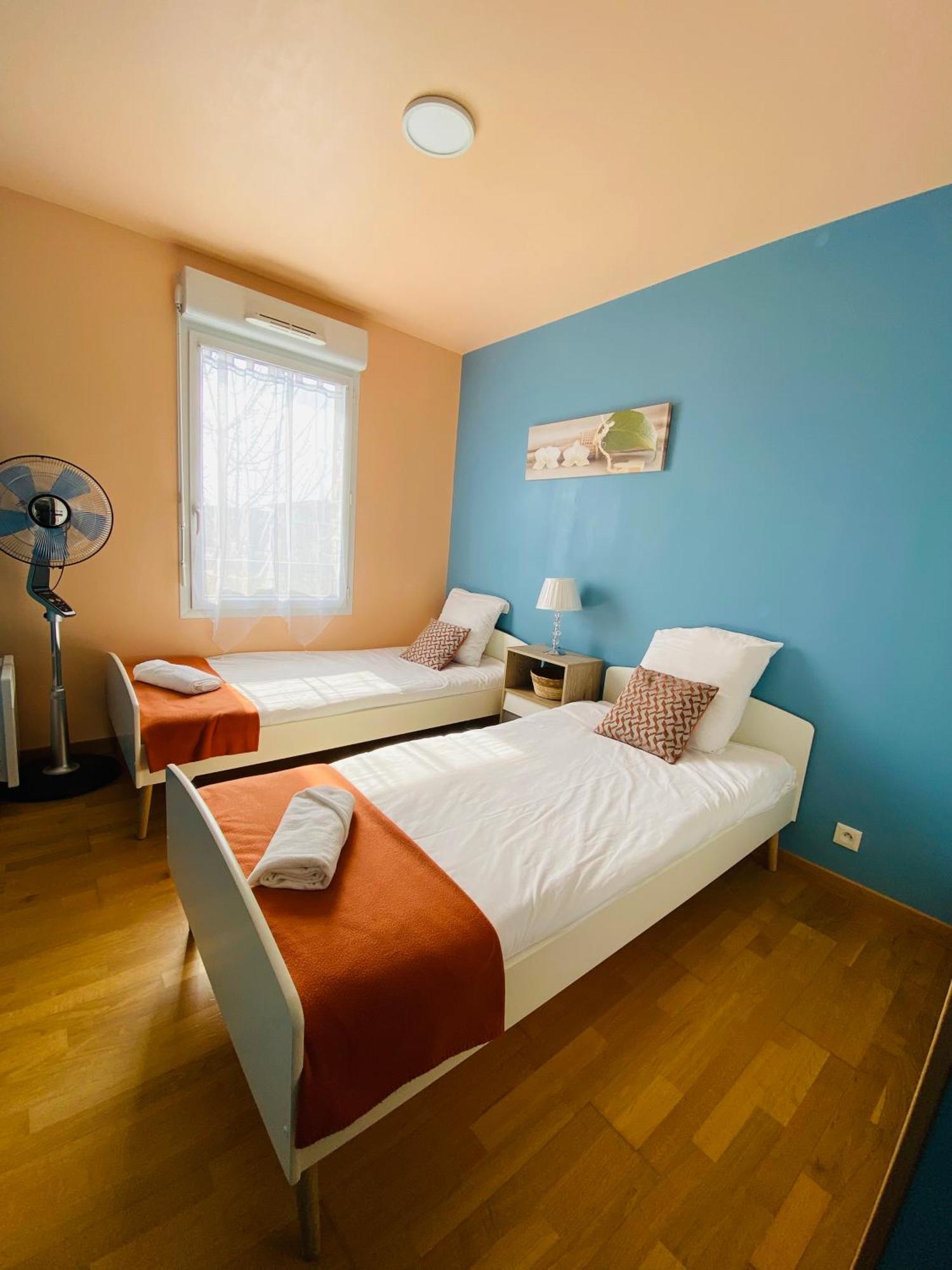 Charmant Appartement 3 Pieces Proche Rer & Disney 몽테브랭 외부 사진